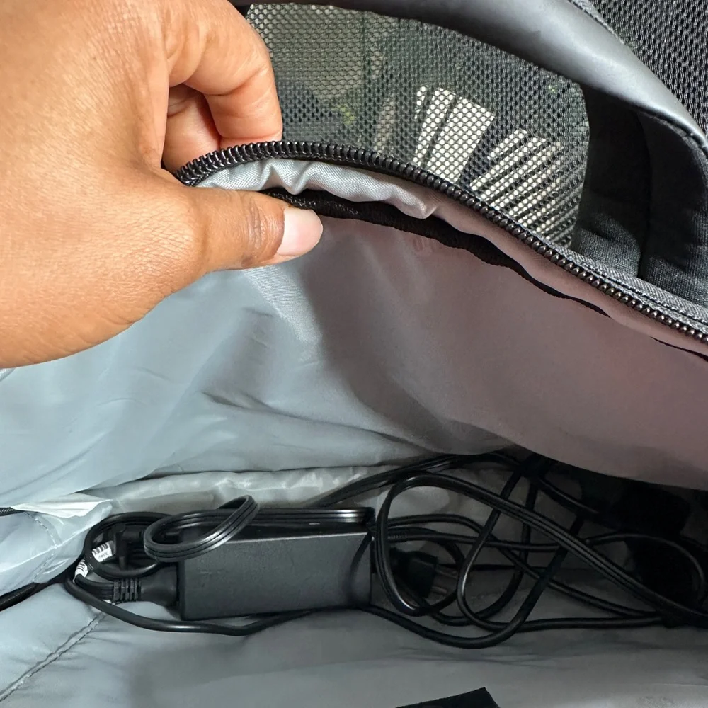 Black Laptop Bag with charger hp